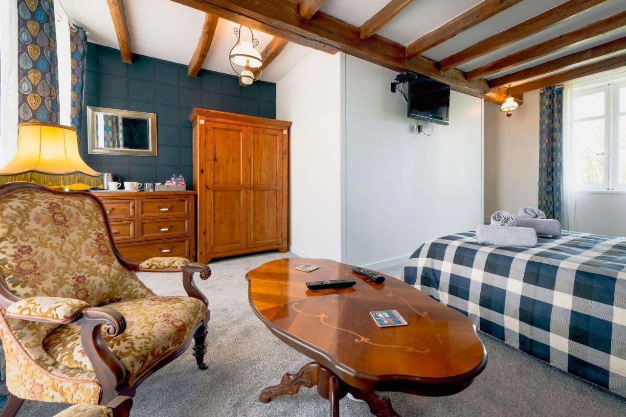 Du Noyer Bed & Breakfast